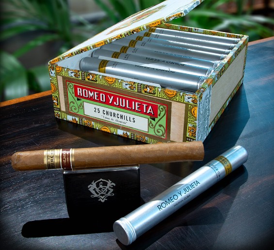 罗密欧与朱丽叶长丘吉尔 - 图片