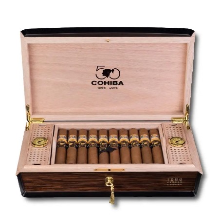 高希霸雄伟1966 - 图片