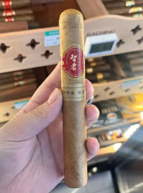 王冠智者 - 图片