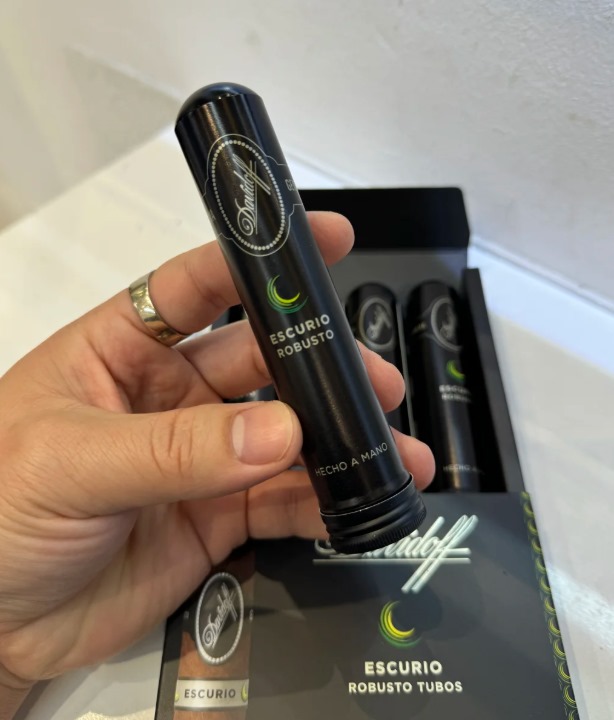 大卫艾斯库里奥罗伯 - 图片