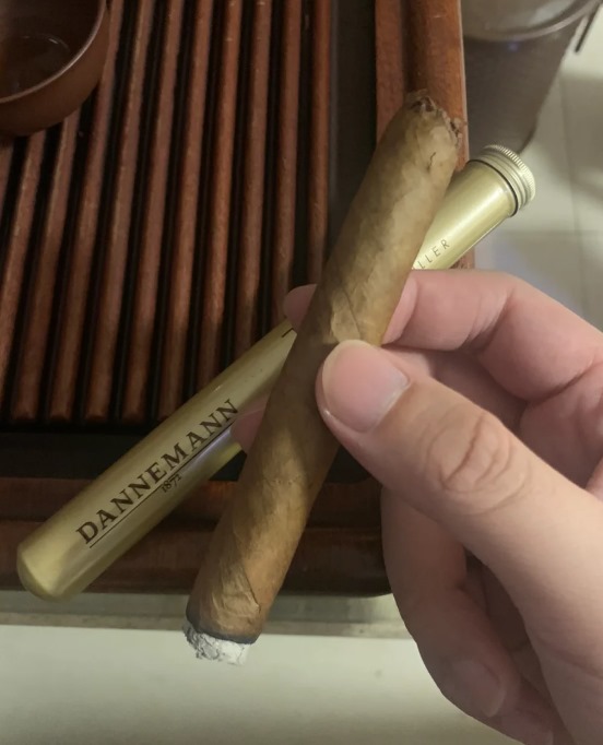 丹纳曼潘泰拉 - 图片