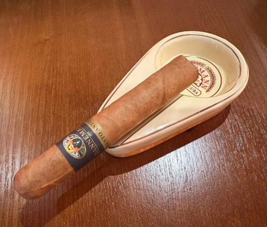 丹纳曼圣诺丽塔 - 图片